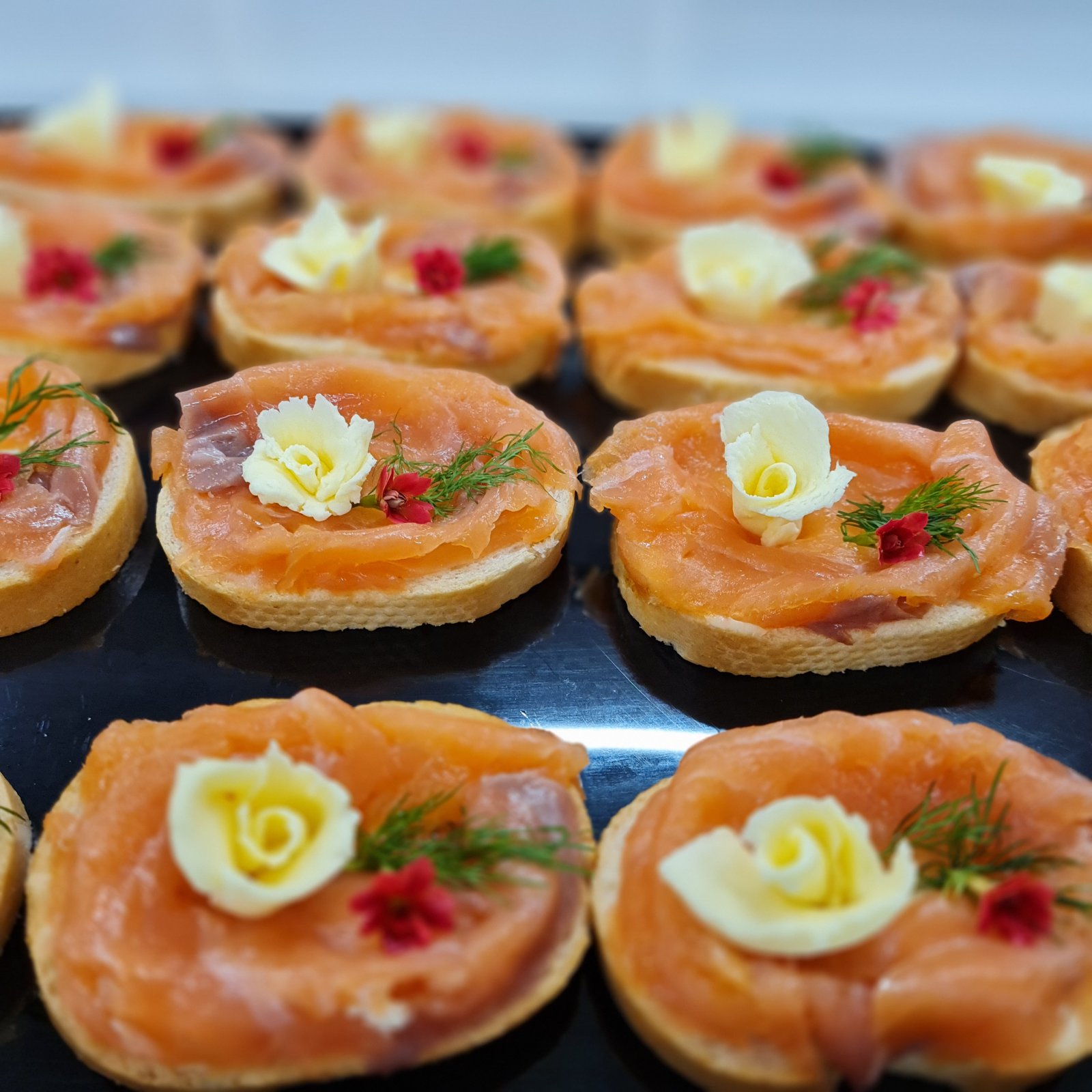 Brötchen mit Lachs